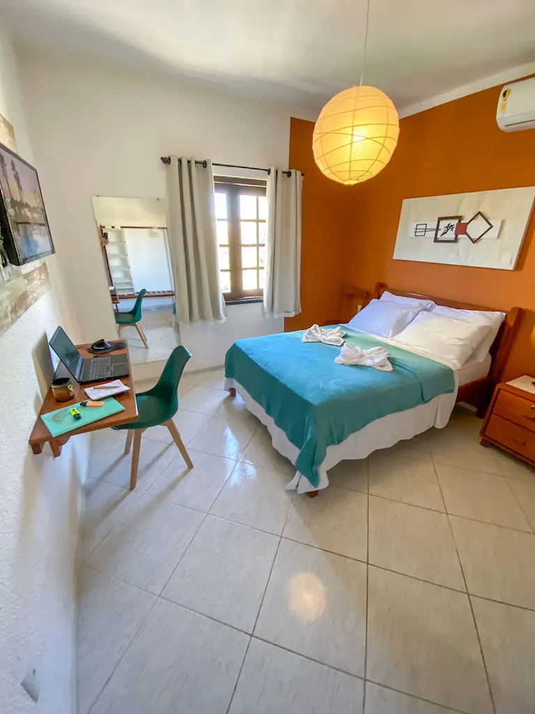 2022-08-17 Pousada Quarto18 - 0053_edited